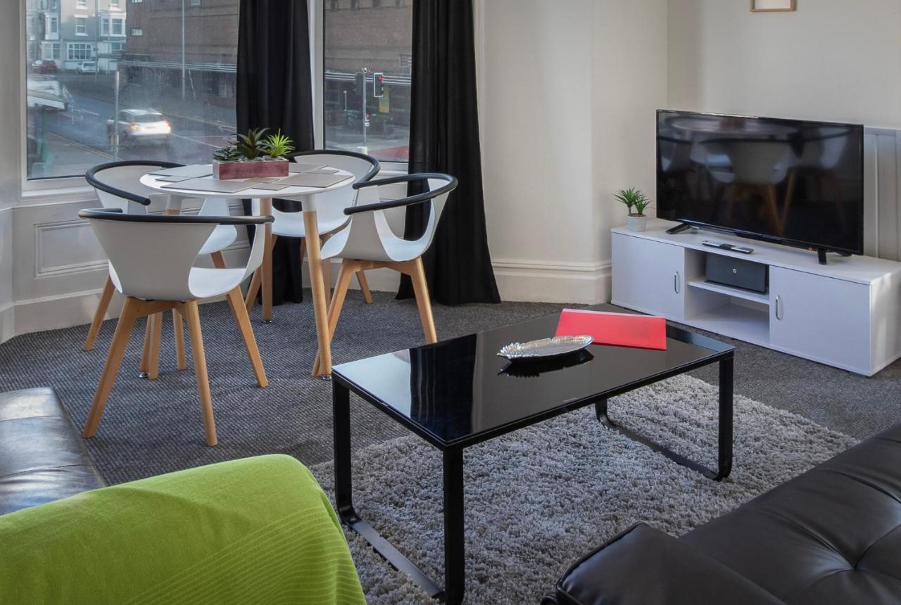 02 Springfield - Sleeps 6 Blackpool Exterior foto