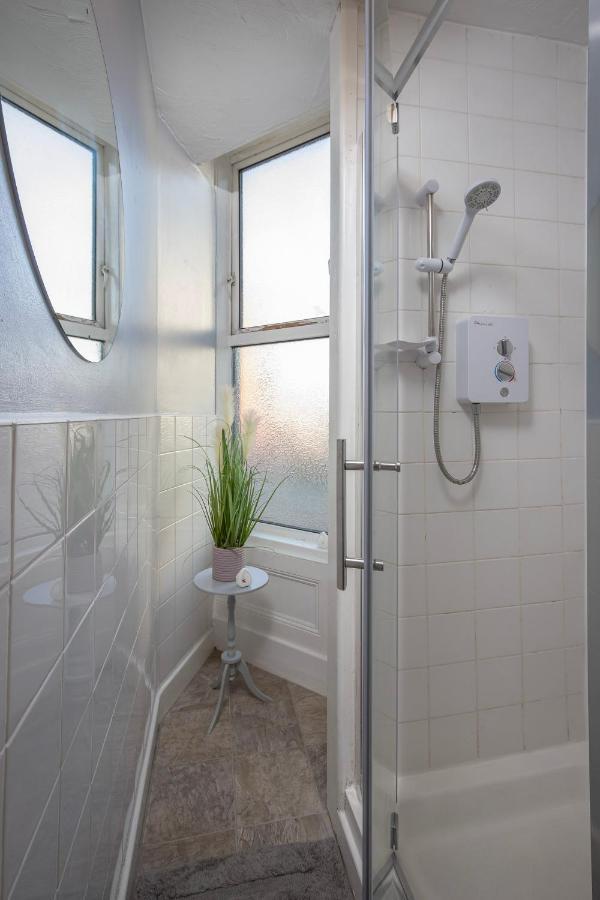 02 Springfield - Sleeps 6 Blackpool Exterior foto
